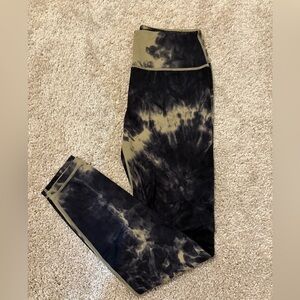 ZYIA Leggings, Medium